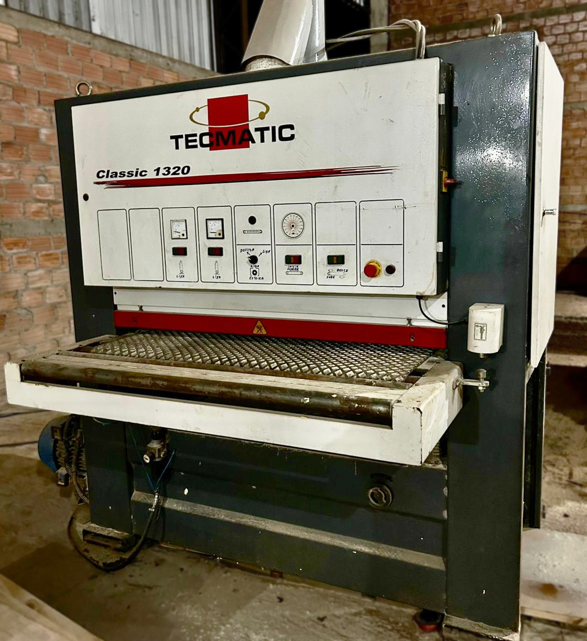 Lixadeira de Contato Banda Larga Tecmatic